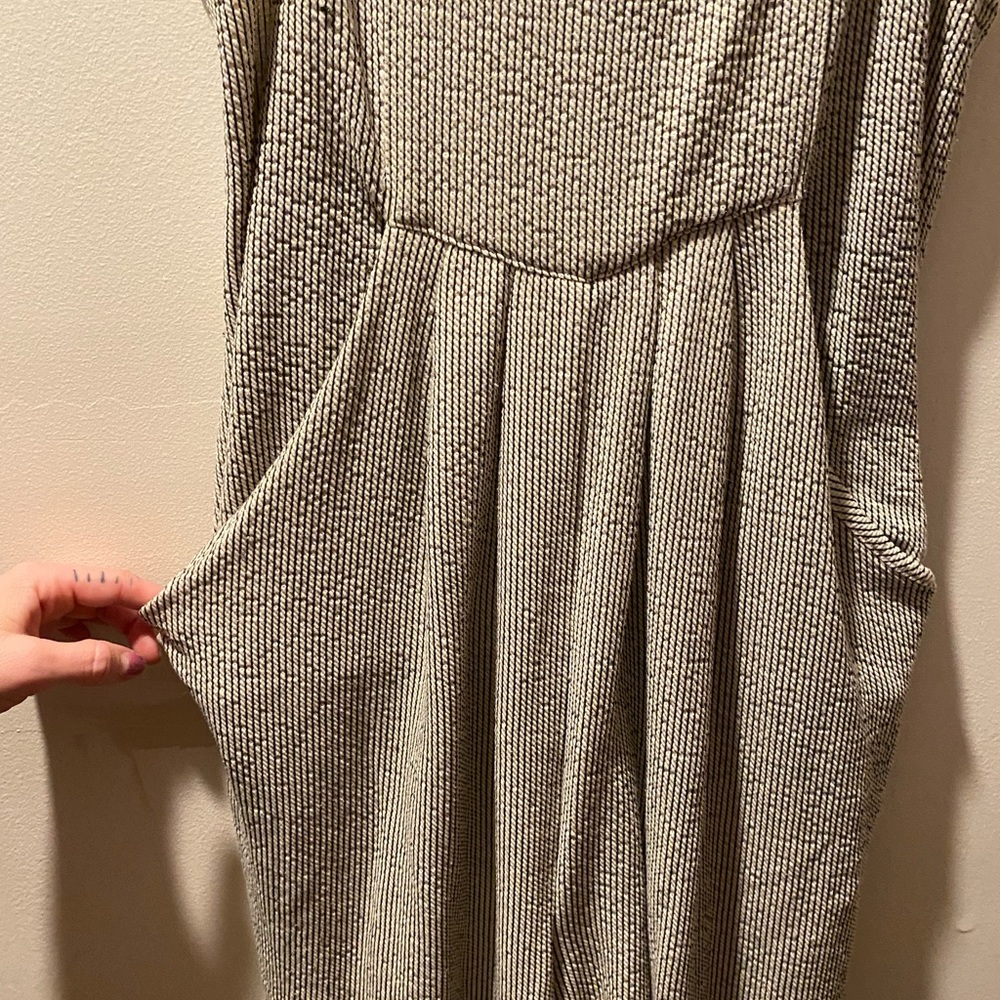 Wide leg jumpsuit/overalls - Picture 10 of 11